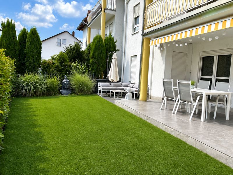 Maxdorf - sehr schöne 4,5 ZKB mit ca. 115 m² Wohnfläche und 150 m² Gartenanteil